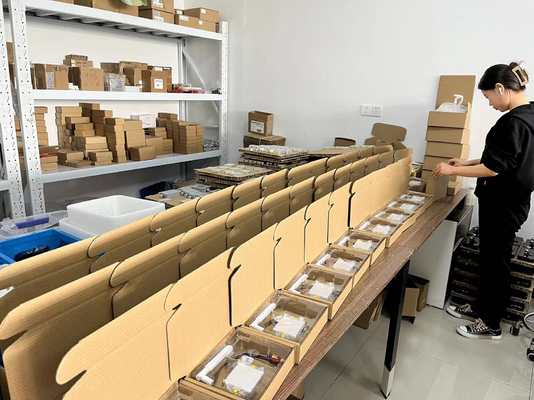36dBm 2 chiều máy bay không người lái tăng cường tín hiệu cho khách hàng và kỹ thuật